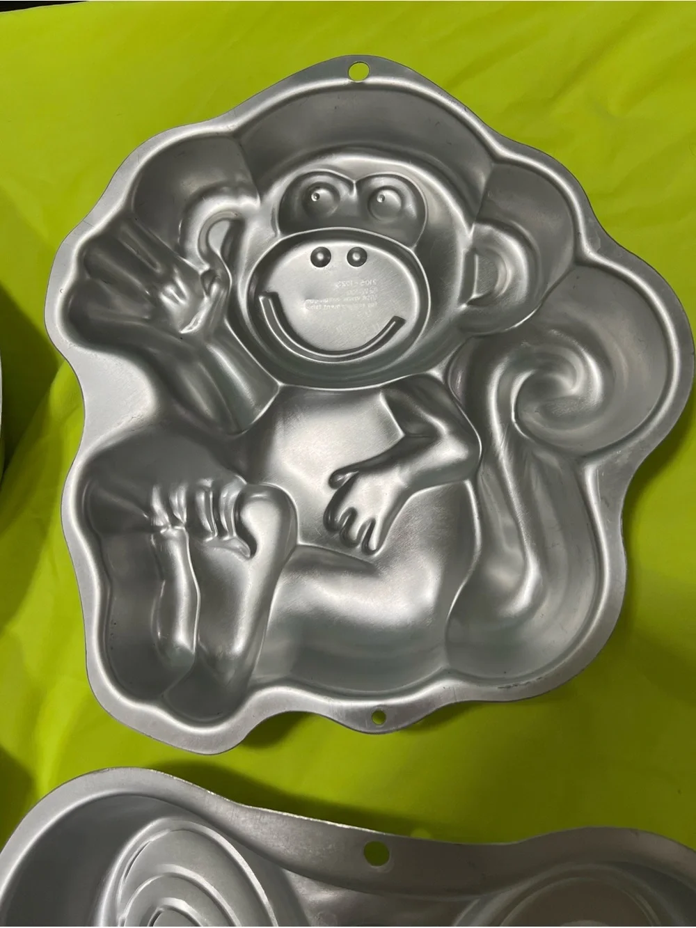 Four Wilton Aluminum Cake Pans. Monkey, Butterfly, Elephant, Pirate ship Set. 4